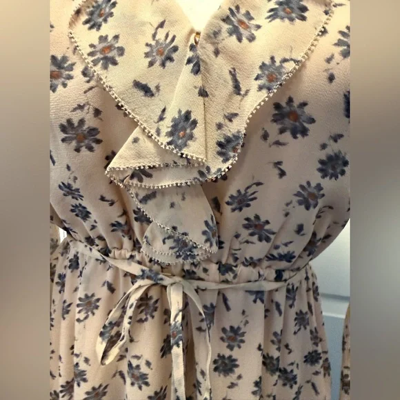 NWOT Joie Blush Pink  Floral Ruffle Tie-Waist Long Sleeve SILK Dress - Picture 6 of 8